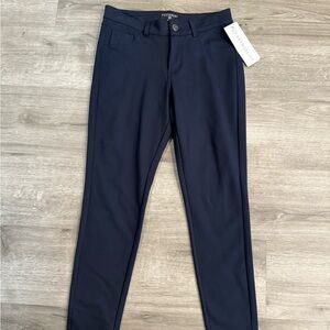 Dictionary Women’s Cropped Skinny Pant Navy Mid Rise Stretch Size 8